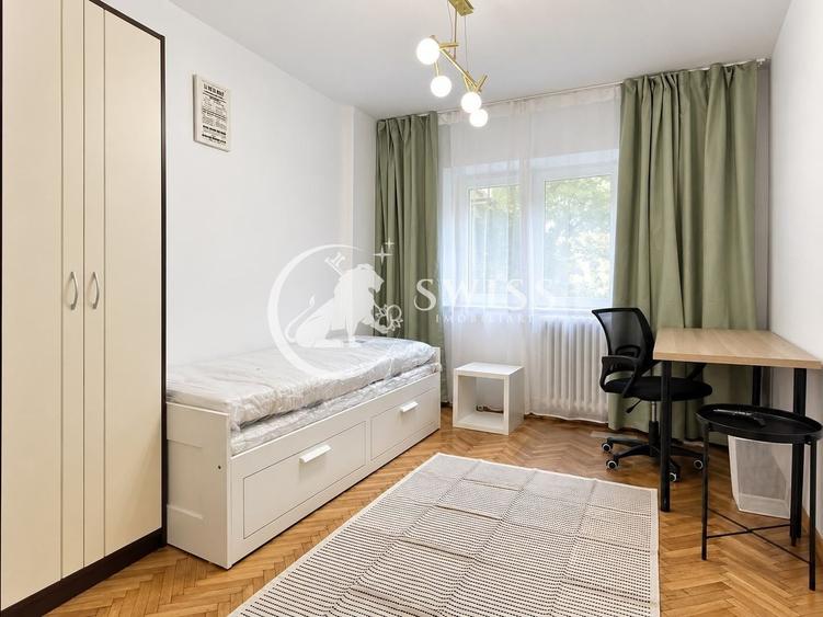 Apartament cu 3 camere decomandat, mobilat în Zorilor