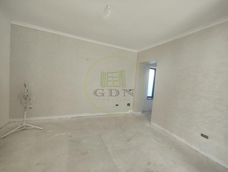 Casă individuală cu 4 camere cu Canalizare în Podari