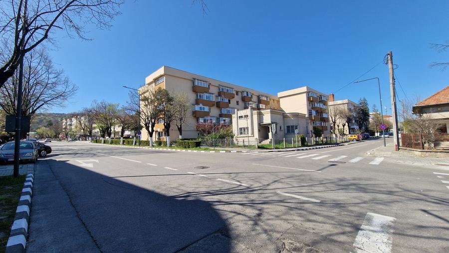 Casă cu 3 camere în Central