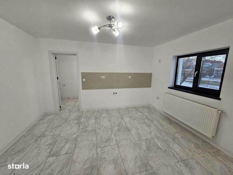 Casă cu 3 camere în Valea Brazilor