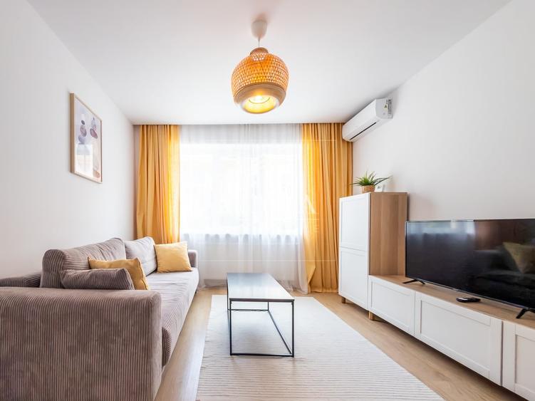 Apartament cu 3 camere decomandat în Ultracentral