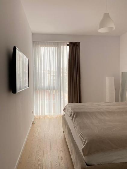 Apartament cu 3 camere semidecomandat, mobilat în Herăstrău