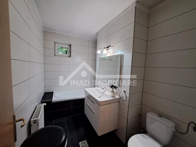 Apartament cu 2 camere semidecomandat, mobilat în Zorilor