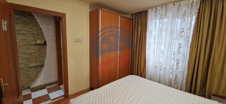 Apartament cu 2 camere semidecomandat, mobilat în Ultracentral