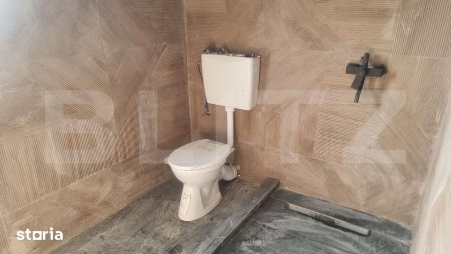 Casă cu 6 camere cu Teren 2700 Mp în Mărășești