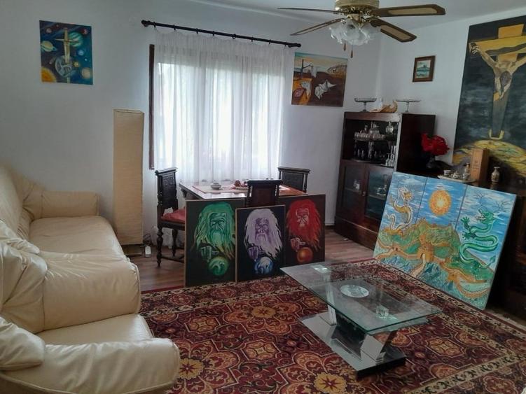 Duplex cu 5 camere cu Canalizare în Ponor