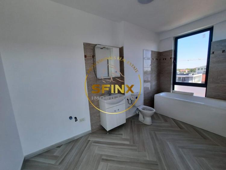 Apartament cu 3 camere semidecomandat în Iancu Nicolae