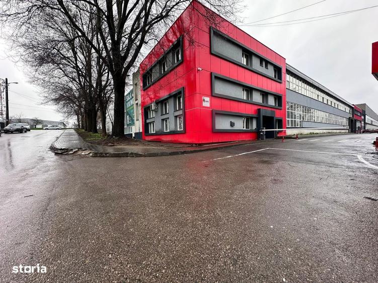 Spațiu comercial, de 990 mp, în Tătărași
