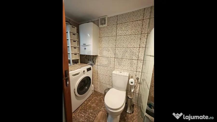 Casă cu 4 camere cu Teren 287 Mp în Băneasa