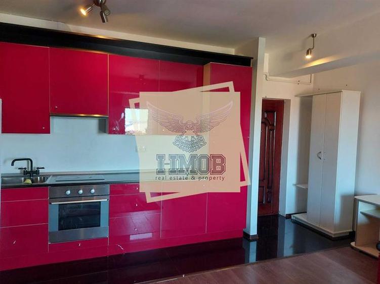 Apartament cu 2 camere semidecomandat, mobilat în Turnișor