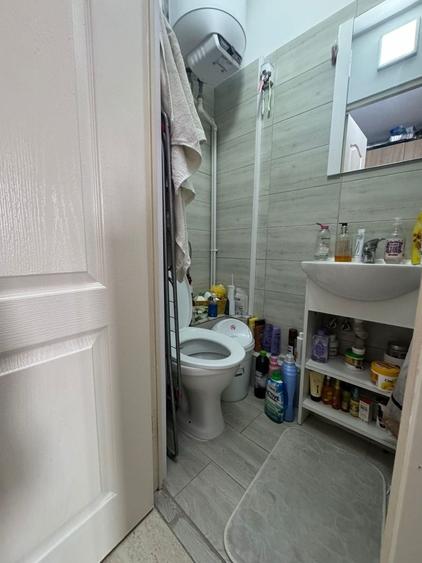 Garsonieră în Est