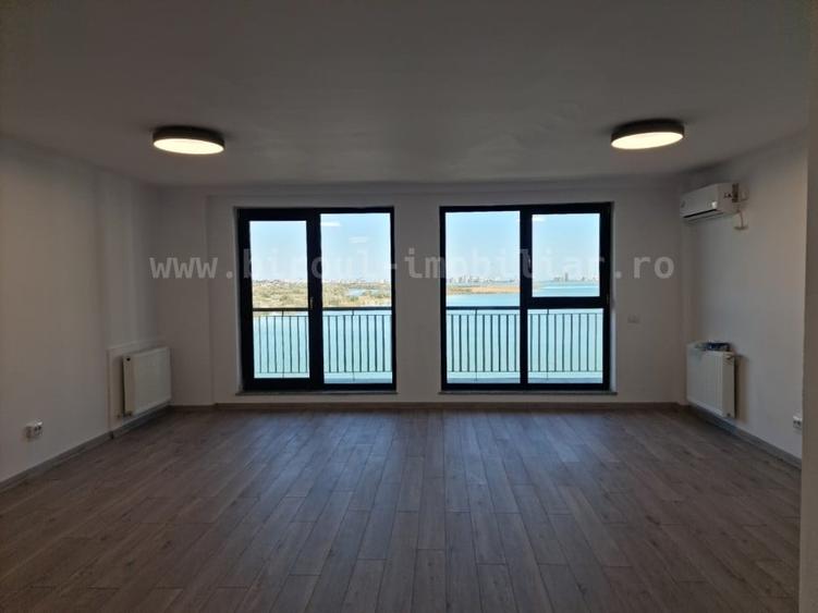 Apartament cu 2 camere decomandat în Est