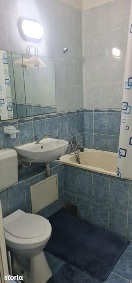 Apartament cu 2 camere semidecomandat, mobilat în Nord