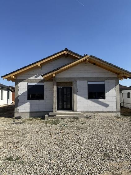 Casă cu 3 camere în Cihei