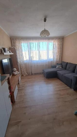 Apartament cu 2 camere decomandat în Govândari