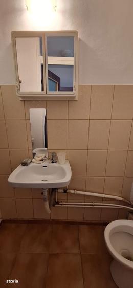 Apartament cu 3 camere, mobilat în Titan