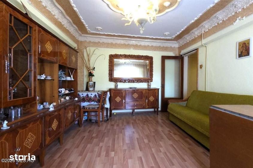 Apartament cu 3 camere decomandat în Tomis Nord