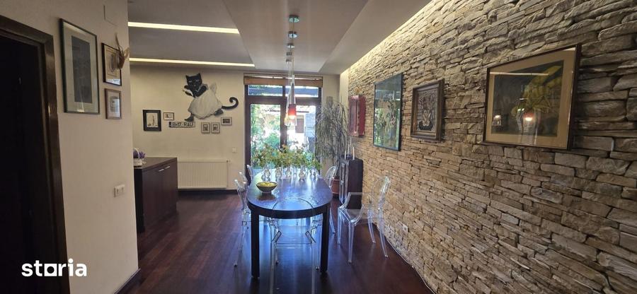 Casă cu 3 camere cu Teren 603 Mp în Băneasa