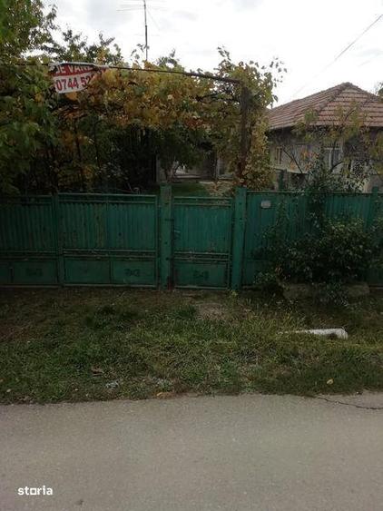Casă cu 4 camere cu Teren 1300 Mp în Filipeștii de Pădure