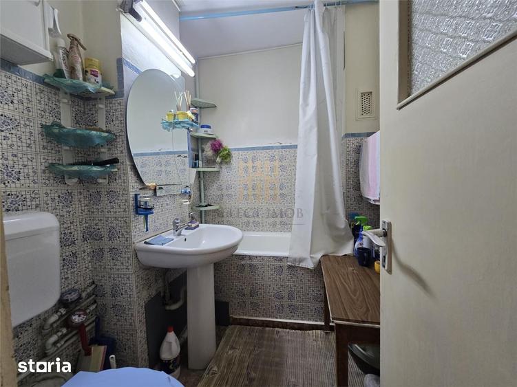 Apartament cu 2 camere semidecomandat în Sud
