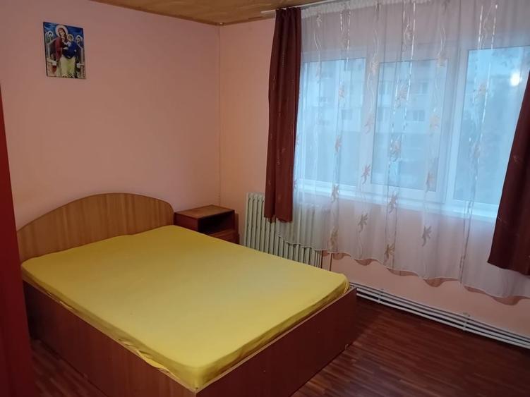 Apartament cu 2 camere nedecomandat în Central