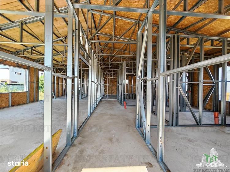 Casă cu 4 camere cu Teren 670 Mp în Balotești