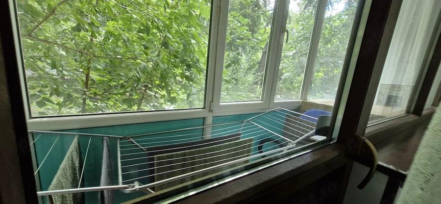 Apartament cu 2 camere decomandat în Drumul Taberei