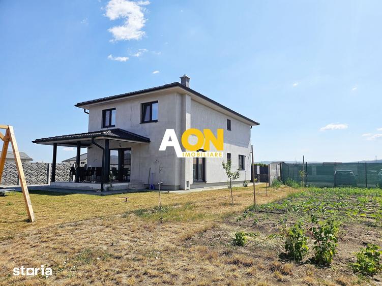 Casă cu 4 camere cu Teren 985 Mp în Partoș