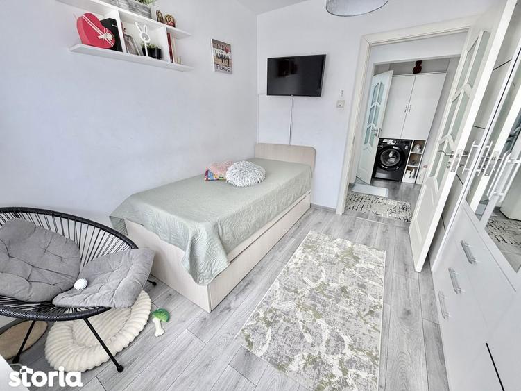 Apartament cu 3 camere decomandat în Tudor