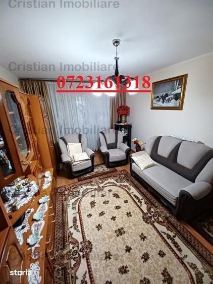 Apartament cu 3 camere decomandat în Brăilița