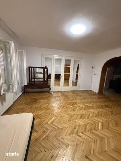 Proprietar inchireliez casa pe str Suceava - 3