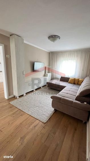 Apartament cu 3 camere decomandat în Aradul Nou