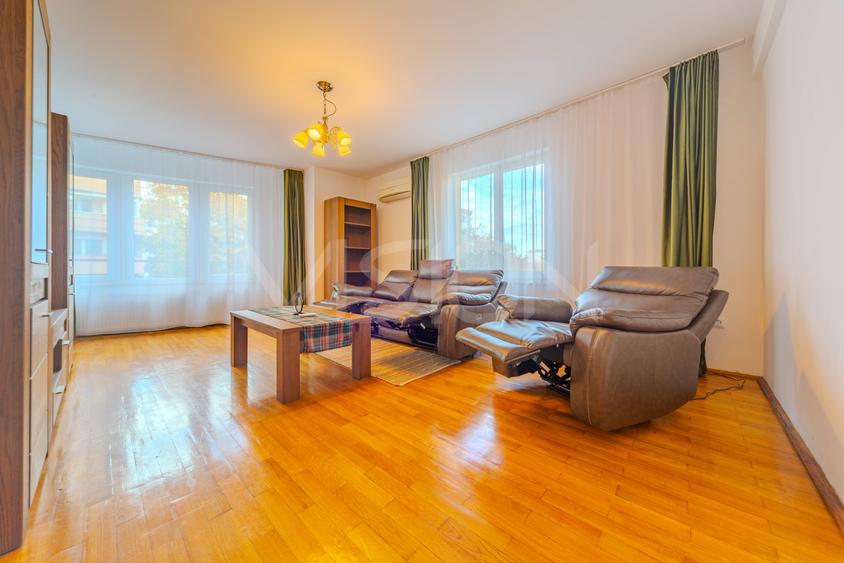 Apartament cu 3 camere în Gheorgheni