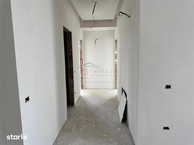 Apartament cu 3 camere în Obcini