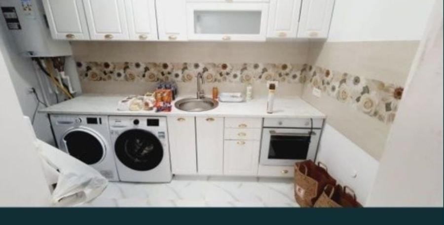 Apartament cu 2 camere decomandat în Exterior Vest