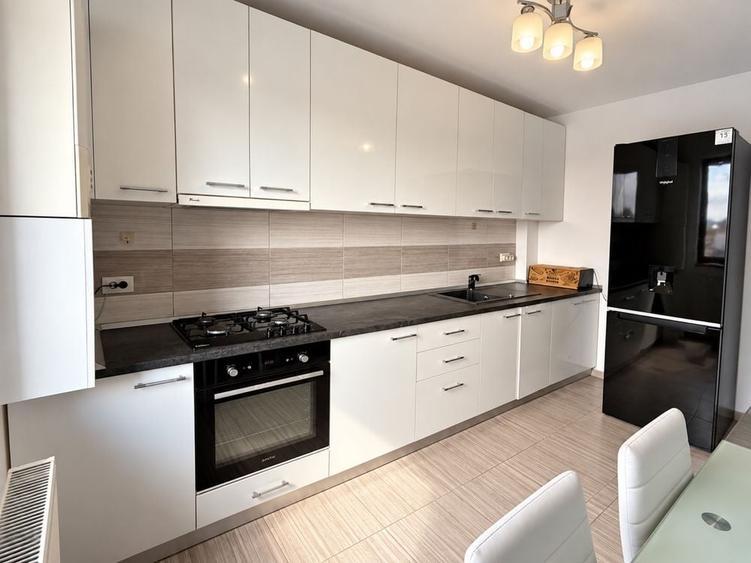 Apartament cu 2 camere decomandat în Giulești
