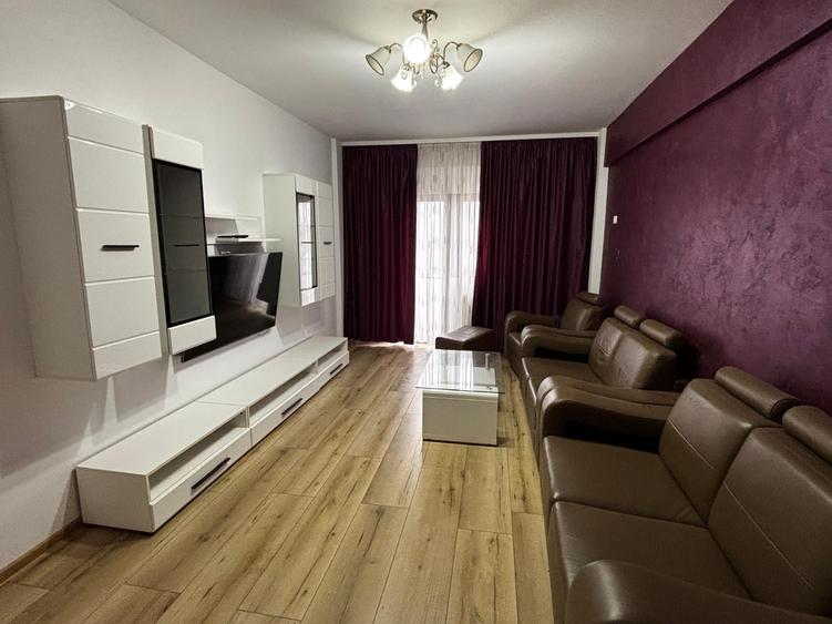 Apartament cu 3 camere decomandat în Agrement Ostroveni