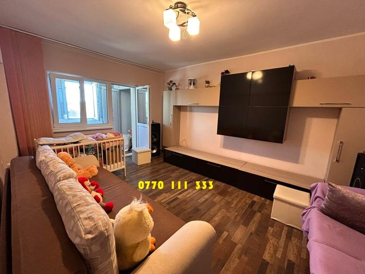Apartament cu 2 camere decomandat, mobilat în Radu Negru
