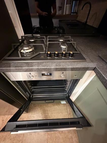 Apartament cu 2 camere semidecomandat, mobilat în Semicentral