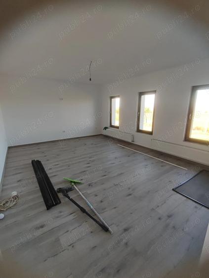 Casă cu 3 camere cu Teren 575 Mp în Miroslava