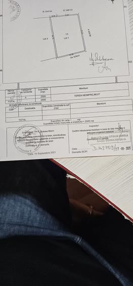 Teren Construcții intravilan de 2500 mp, în Periferie