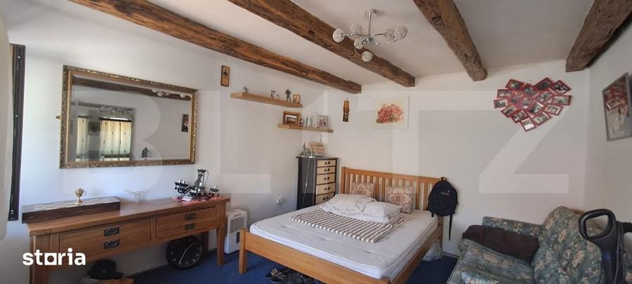 Casă cu 3 camere cu Teren 3800 Mp în Lisa