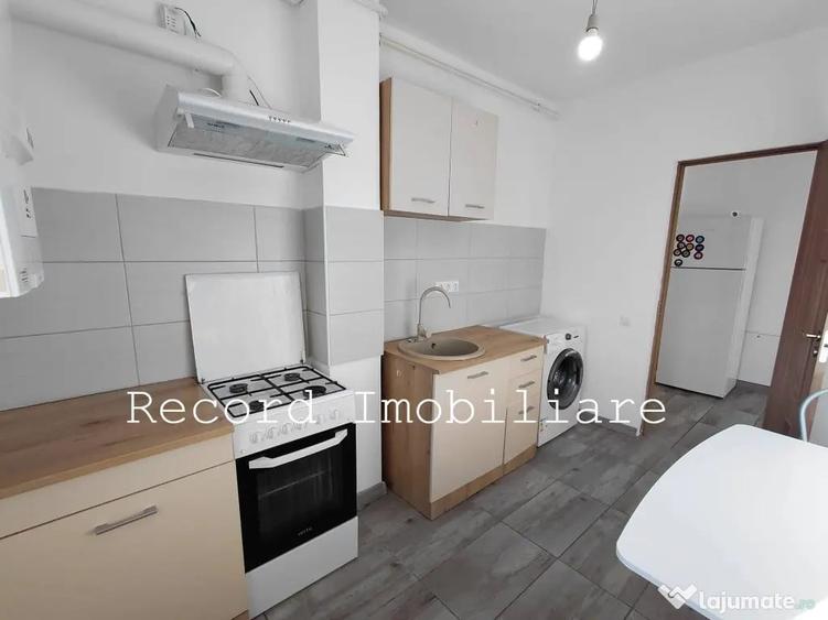 Apartament cu 2 camere decomandat în Florești