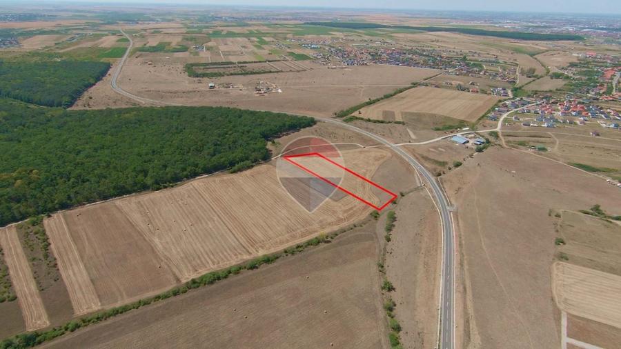 Teren Construcții intravilan de 4130 mp, în Cihei