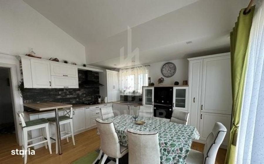 Apartament cu 4 camere în Central