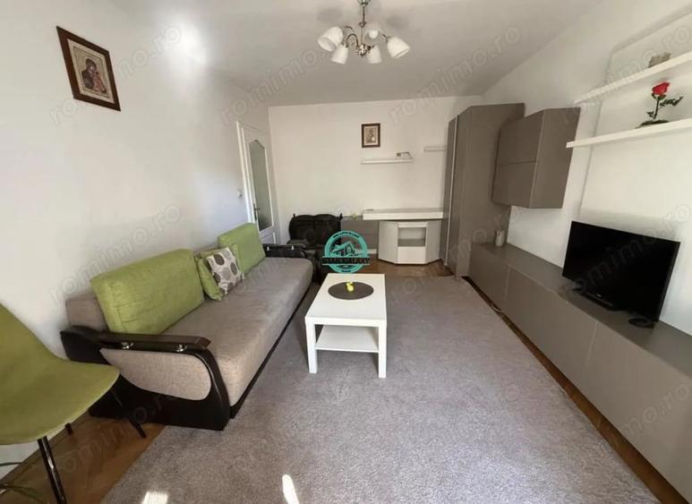 Apartament cu 2 camere decomandat în 7 Noiembrie