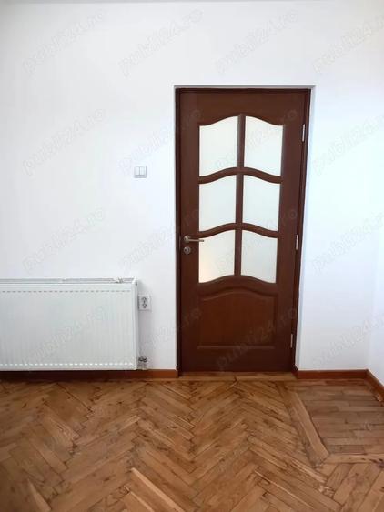 Apartament cu 3 camere decomandat în Dorobanți