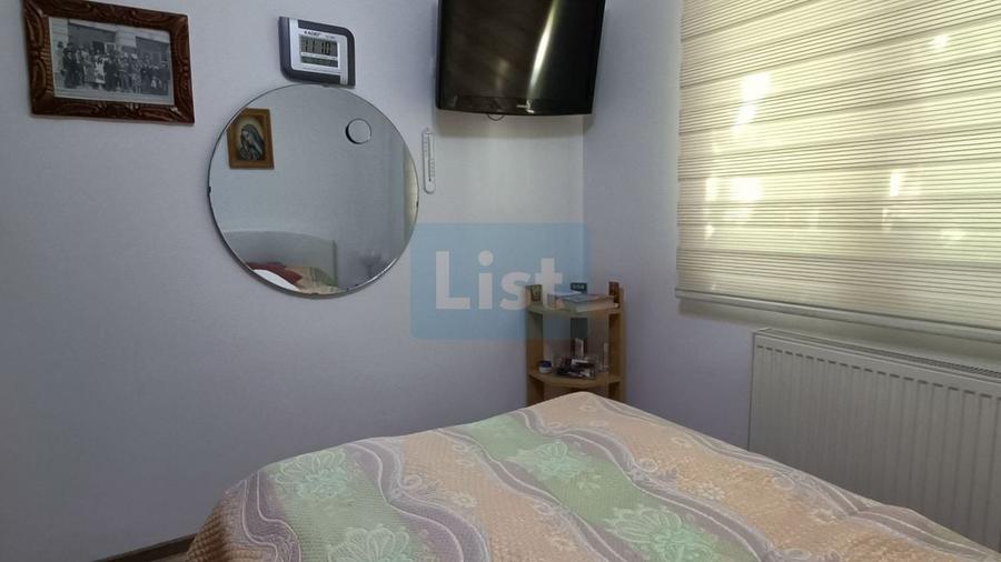 Apartament cu 4 camere decomandat, mobilat în Central