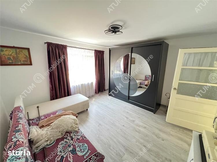 Casă cu 3 camere cu Teren 297 Mp în Poplaca