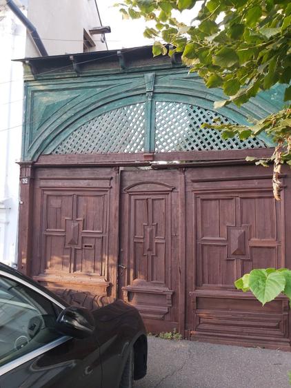 Casă cu 3 camere în Central